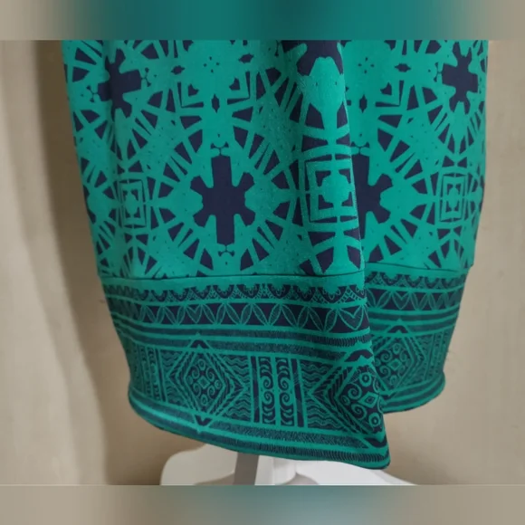 Teal & Navy Sleeveless Patterned Dress - Picture 4 of 7